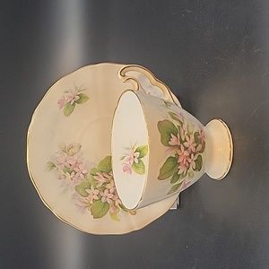 Royal Adderly Mayflower Pedastal Teacup And Saucer,  Vintage Purple Flowers